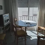 Departamento Sobre Avenida Colon